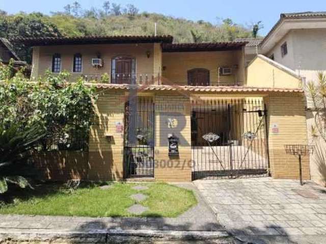 Casa em condomínio fechado com 4 quartos à venda na Rua Affonso Vasconcelos Várzea, Jacarepaguá, Rio de Janeiro, 392 m2 por R$ 1.350.000