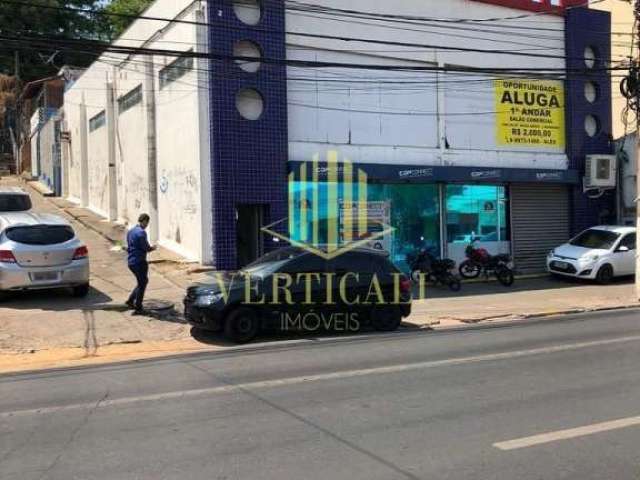 Prédio de 02 andares a venda na Av. Prainha