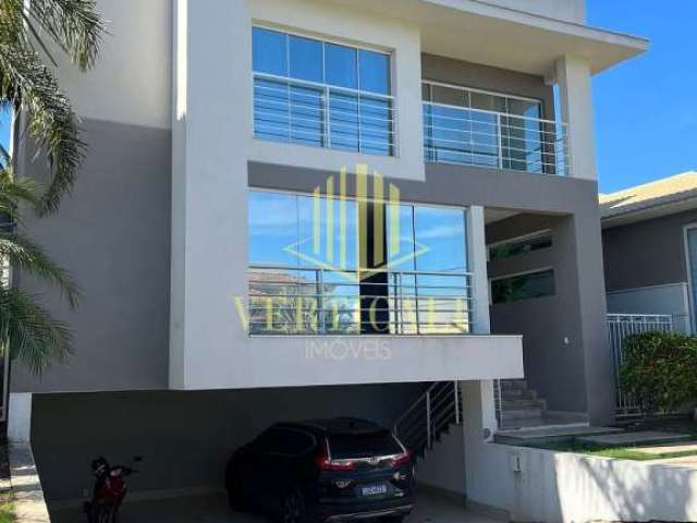 Condomínio Villa Jardim: Sobrado à Venda, 300m² - Cuiabá, MT