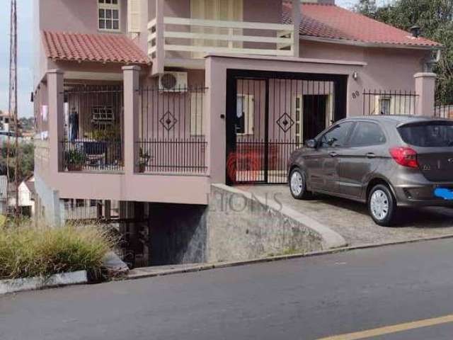 Casa com 5 dormitórios à venda, 340 m² por R$ 943.400,00 - Centro - Gravataí/RS