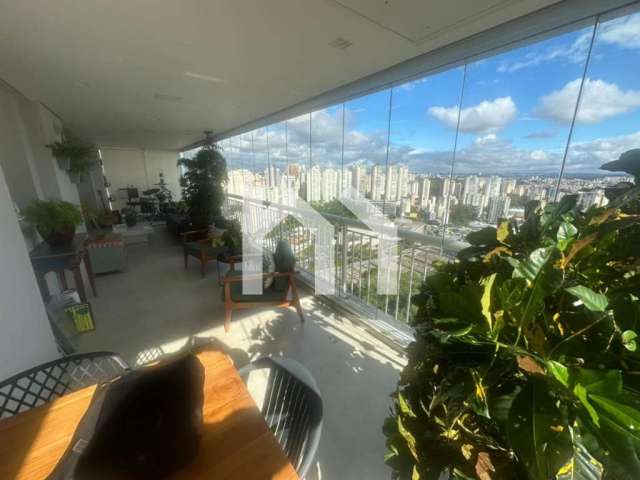 Apartamento com 260 m², 4 quartos sendo 4 suítes à venda no bairro Vila Andrade.