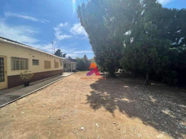 Terreno/Lote à Venda na Avenida Madre Paula de São José | Ao lado da Igreja.