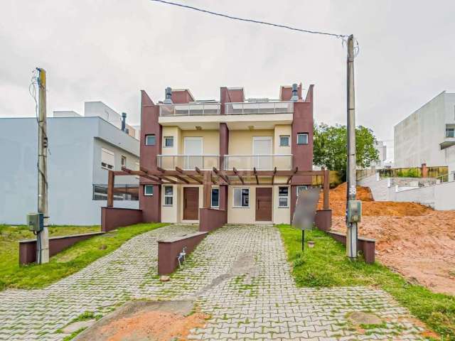 Casa com 03 dormitórios, sendo 01 suíte no Bairro Hípica!&lt;BR&gt;&lt;BR&gt;Imóvel  com cozinha americana com churrasqueira integrada, área de serviço, living 02 ambientes, 03 dormitórios, sendo 01 s