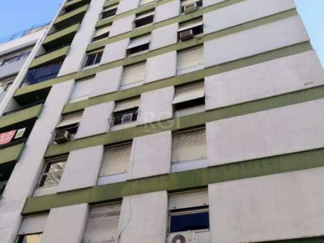 Apartamento no Centro Histórico, em prédio tradicional, próximo da Catedral,&lt;BR&gt;Palácio da Justiça e Teatro São Pedro.Com 139 m² privativos, 3 dormitórios sendo 1 suíte, living 3&lt;BR&gt;ambien