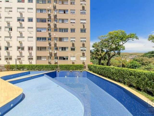 Apartamento com 74m², 3 dormitórios, sendo 1 suíte, living amblo, cozinha com armários e churrasqueira, área de serviço e banheiro social com box de vidro. Vaga dupla coberta. Condomínio com portaria 