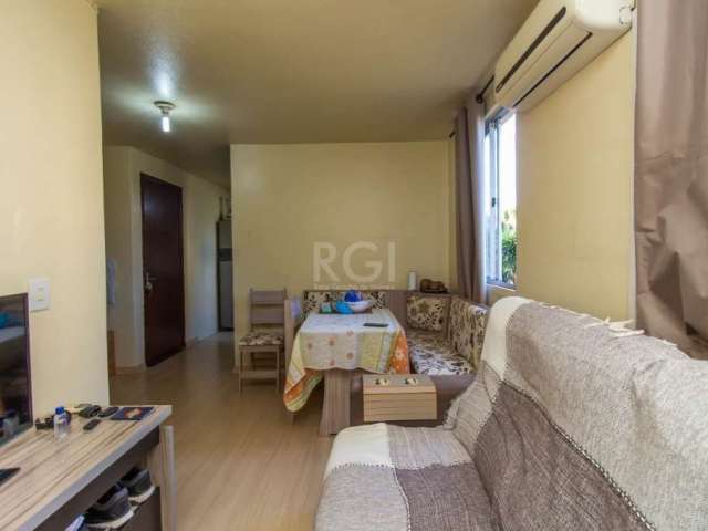 Excelente apartamento 1 dormitório, banheiro social, living 2 ambientes, cozinha. Vaga de garagem rotativa. Fica no imóvel, moveis da cozinha, quarto , mesa de canto alemão, split 12mil btus.  Prédio 