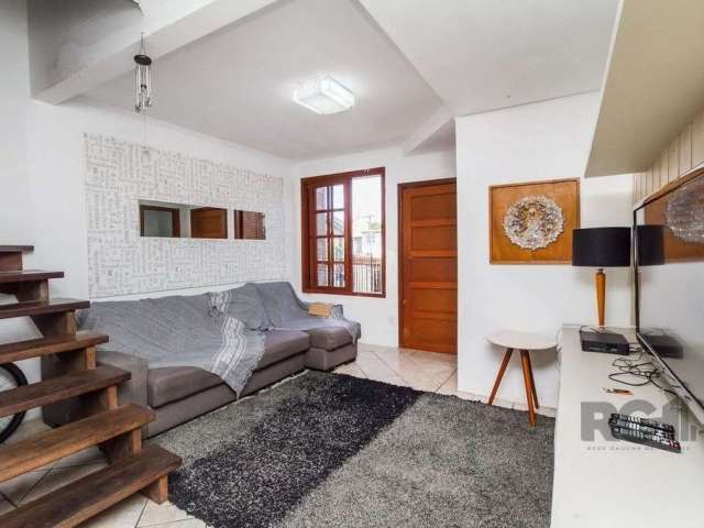 Ótima casa de 117m² distribuídos em 3 dormitórios, banheiro social com ventilação natural, amplo living para dois ambientes, cozinha montada, lavanderia, espaçoso pátio com churrasqueira e 1 vaga de g