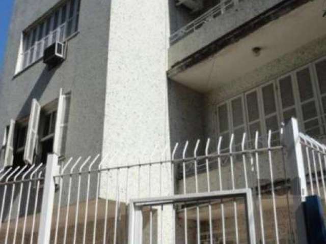 Cobertura 4 dormitórios, 1 suíte, no bairro Santana, Porto Alegre/RS.    &lt;BR&gt;&lt;BR&gt;Cobertura a venda no bairro Santana com 4 dormitórios sendo 1 suite. primeiro pavimento 2 dormitórios, livi