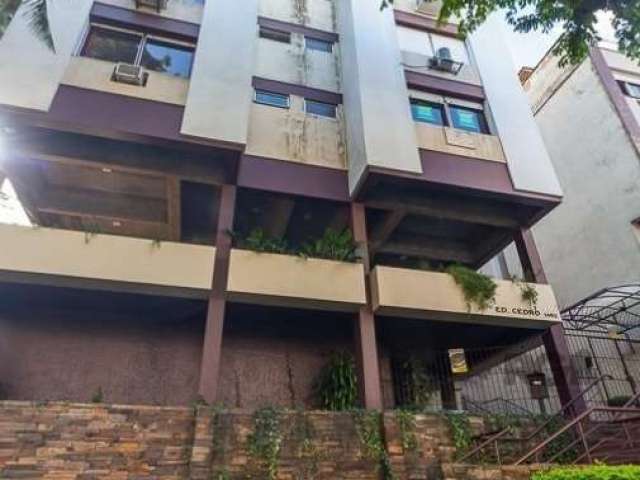 EXCELENTE OPORTUNIDADE NA R. MARQUES DO POMBAL, PROX. FELICISSIMO.&lt;BR&gt;Apartamento 3 dormitórios amplos, 1 suíte, 1 vaga de garagem, living em 2 ambientes, banheiro social e auxiliar, copa cozinh