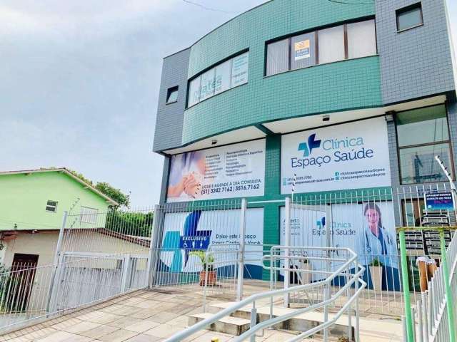 Excelente sala comercial, possui 32m² e banheiro. Ótima localização junto a todos recursos do bairro. 1 vaga de garagem.&lt;BR&gt;&lt;BR&gt;aluguel R$ 850,00 mais encargos de aproximadamente r$ 102,00