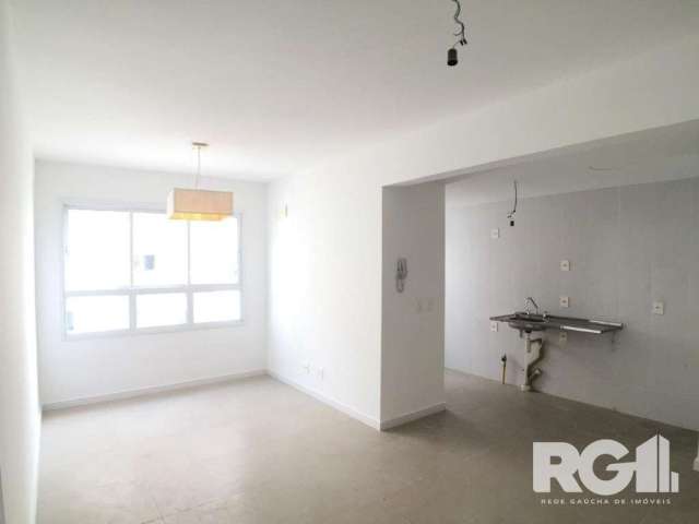 Apartamento com 2 dormitórios, novo, nunca habitado, 1 banheiro, com box instalado, cozinha com pia, churrasqueira, área de serviço. living com luminária instalada. Possui 1 vaga de garagem.&lt;BR&gt;