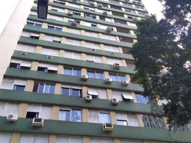 Ótimo apartamento com 2 dormitórios, banheiro, sala, cozinha bem ventilado e arejado.&lt;BR&gt;O edifício oferece ótima infraestrutura como elevador, interfone e portaria 24 horas, de frente, andar al