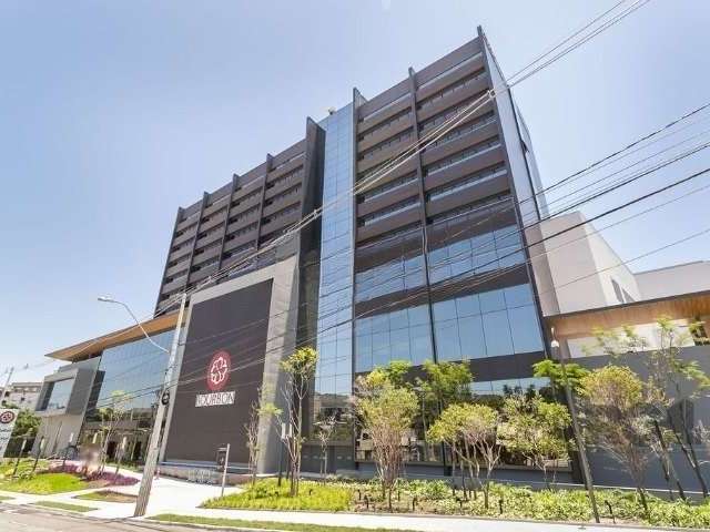 SALA COMERCIAL - LINKED TERESÓPOLIS&lt;BR&gt;Sala comercial de 33,59m² privativos, andar alto com vista panorâmica. Padrão Melnick Even de construção. Conveniência: Shopping, supermercado, estacioname