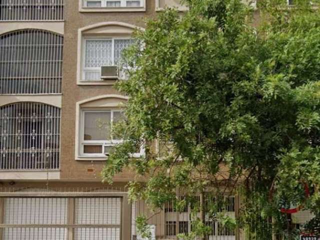 Ótimo apartamento à venda no Empreendimento Lago de Constança, reformado ,localizado na Rua Câncio Gomes, no bairro Floresta em Porto Alegre. Com 1 dormitório, ar condicionado, banheiro social, possui