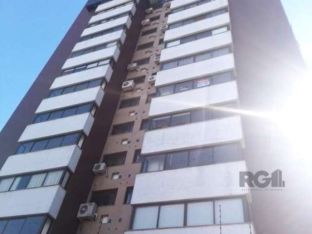 Apartamento 2 dormitórios com suíte e 2 vagas no Petrópolis/Chácara das Pedras&lt;BR&gt;Belo apartamento com 2 dormitórios, sendo 1 suíte, em andar alto com uma vista espetacular do bairro Chácara das