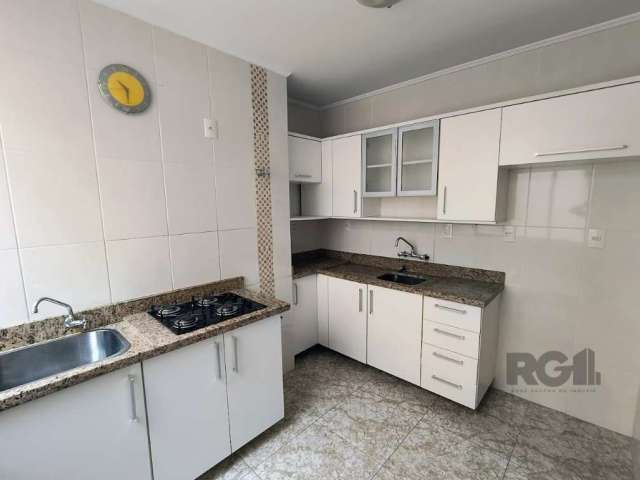 Vendo apartamento com dois dormitório, no Bairro Floresta em Porto Alegre, desocupado,  banheiro com ventilação direta, piso laminado, sala, cozinha com armários sob medida e tampos em granito, totalm