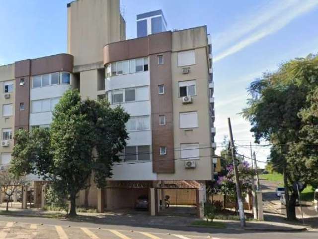 Belíssimo apartamento de 2 dormitórios, com 75 m privativos, suíte, churrasqueira, cozinha com armários, apartamento de frente à fundos, decorado, edifício  com elevador,  1 vaga de garagem que cabem 