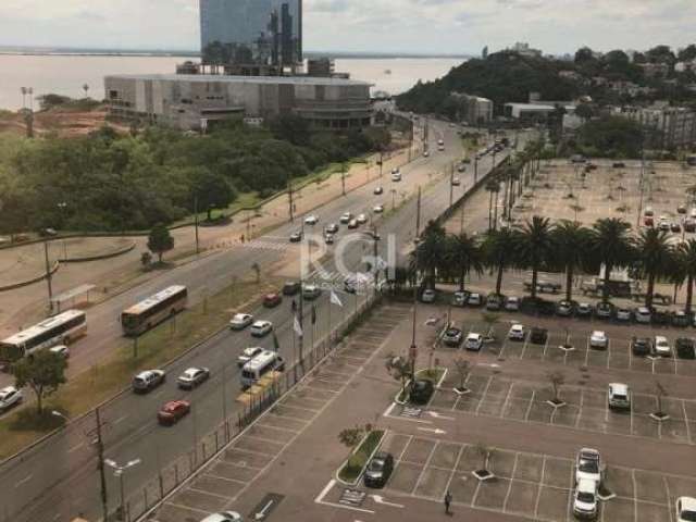 Sala comercial  no bairro Cristal, junto ao Barra Shopping, com aproximadamente 40m², piso cerâmico, ar condicionado central, 02 lavabos. Localizado no complexo Barra Shopping Sul - Cristal Tower, em 