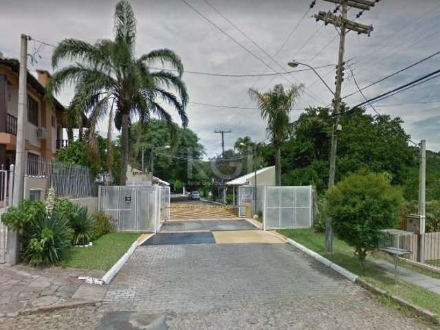 Ótimo terreno no Cond. Jardim Esplanada, desocupado, plano, com 320m² (sendo 16x20m). Condomínio residencial com portaria 24 horas, salão de festas com churrasqueiras, quadra de esportes, academia ao 