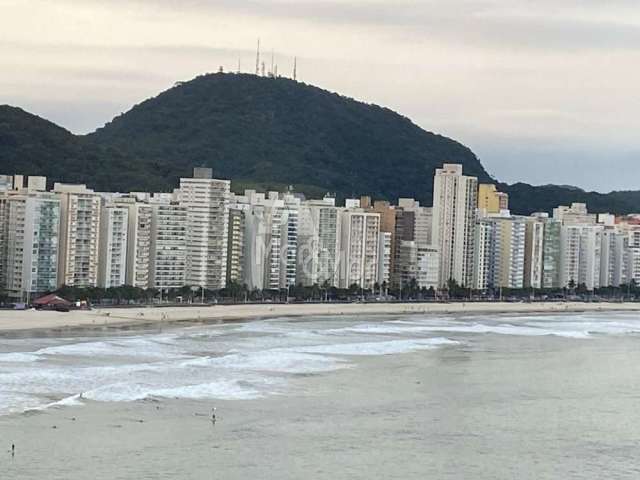 Apartamento Frente ao Mar na Praia das Astúrias, Guarujá-SP