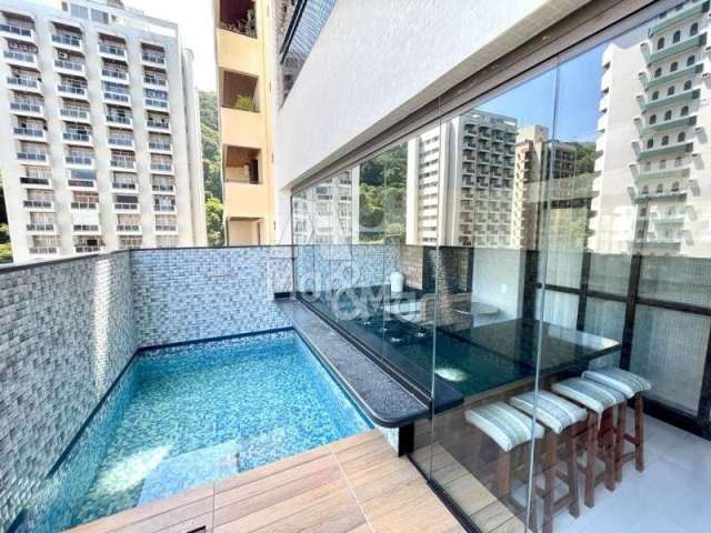 Apartamento na Praia das Pitangueiras, Guarujá - SP