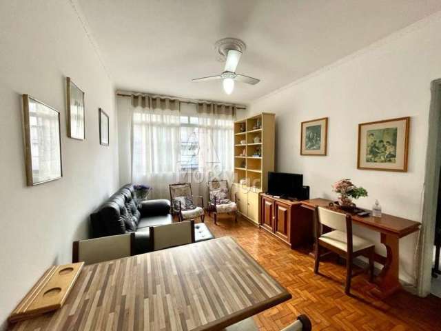 Apartamento na Praia das Pitangueiras, Guarujá - SP