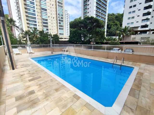 Apartamento na Praia das Pitangueiras, Guarujá - SP