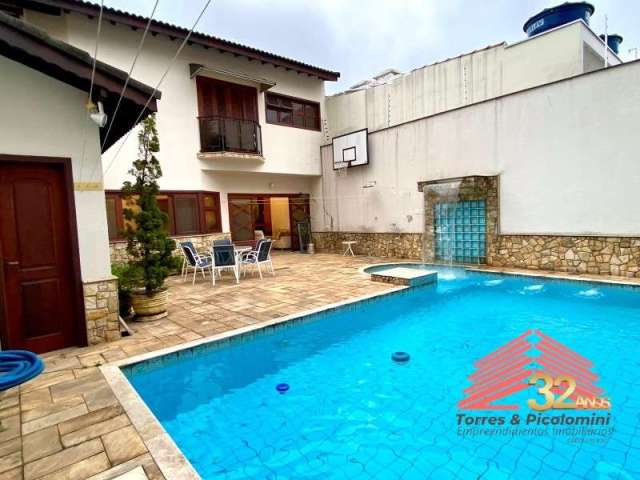 Casa com piscina à venda na Vila Zelina, Vila Prudente, 380m², 4 suítes, 6 vagas, churrasqueira, terreno 10x30, quintal, sobrado de luxo