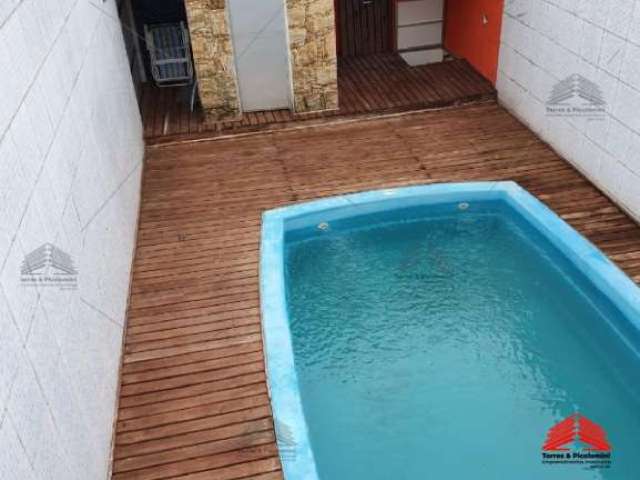 Sobrado, 3 dormitórios, 1 suite, 4 banheiros, 2 vagas, piscina, área gourmet, sauna, salão de festas