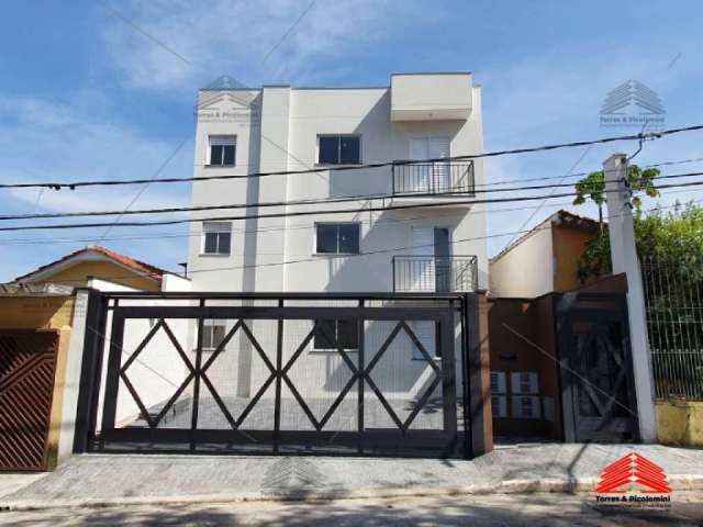 Apartamento novo à venda 32 m2 1 dormitório . Prédio novo com 12 unidades sendo 5 plantas diferentes. Pronto para morar. Ótima localização .