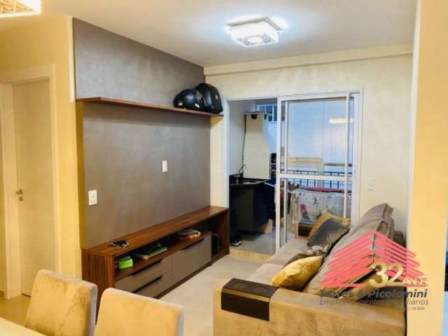 apartamento á venda, metrô brás, 2 dormitórios, churrasqueira, sacada, 1 vaga de garagem, 56m², 580mil