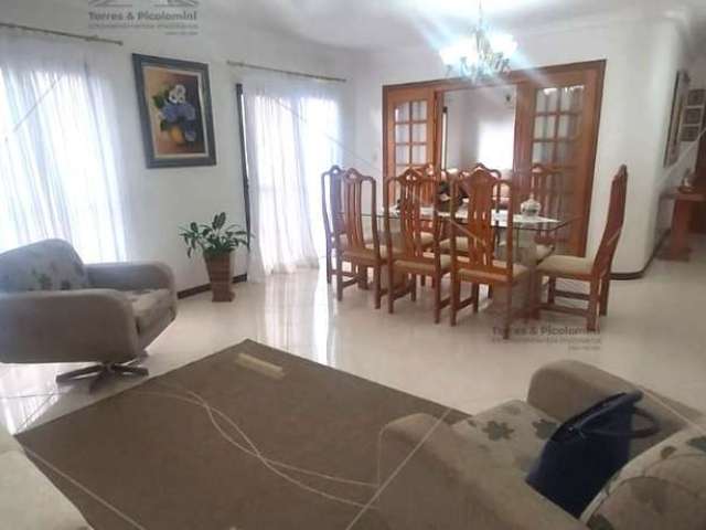 Apartamento a venda na Mooca com 160m², 1 por andar, vista panorâmica, 3 vagas, 3 quartos, 2 suítes, torre única, lazer completo