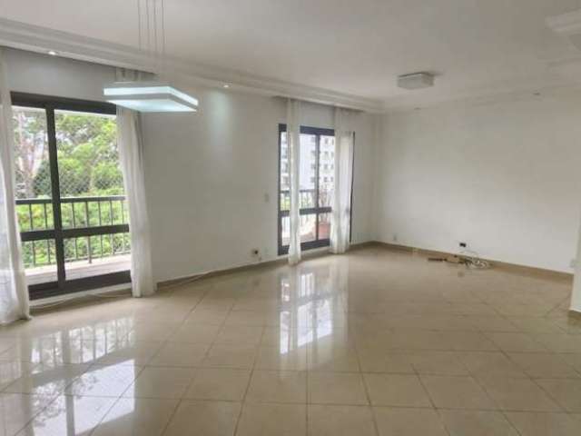 Apartamento Mooca 143m² 4 Dormitorios 01 Suite 03 banheiros Varanda Todos Ambientes Amplos e Arejados  02 vagas  Fixas