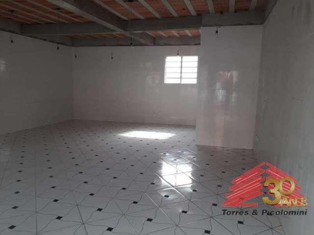 Salao comercial 70m²,3 vagas, entrada lateral, casas ao fundo, Sao Paulo, quintal, Mooca,