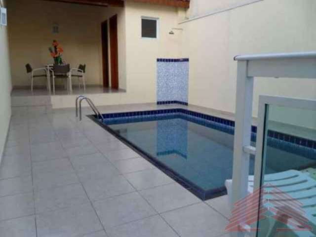 Sobrado  mooca 3 suítes, espaço gourmet, piscina e 4 vagas