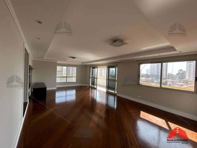 Apartamento Alto Padrão Jd Avelino,290 mts,4 dormitórios,2 suítes com closet, 3 vagas de garagem livre ,depósito ,área de lazer completa.