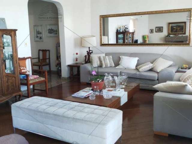 Apartamento a venda, Vila Prudente, 228m², 4 dormitórios, 3 suites, 3 vagas, proximo ao metro Vila Prudente, 1 por andar, piscina, churrasqueira,