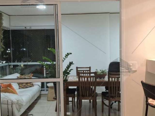 Apartamento Moóca com 110 Metros. Com 2 Dormitórios, 2 Suítes, Sala ampliada, terceiro reversível. Sacada Gourmet 2 Vagas com Depósito. Lazer de clube