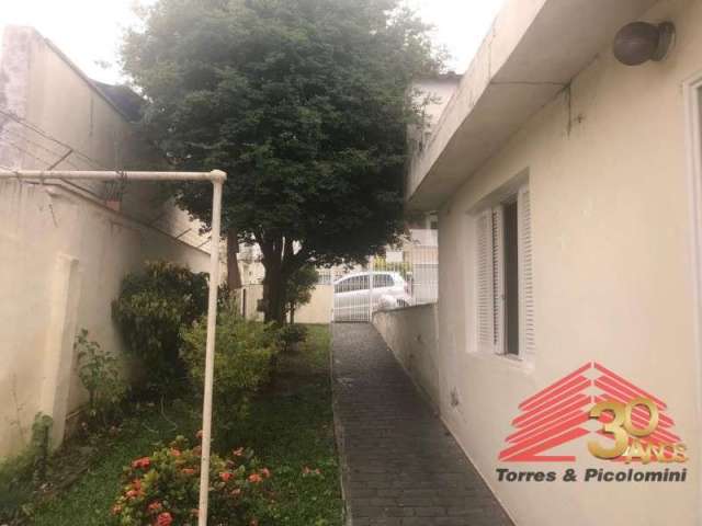 Casa ou terreno a venda na Vila Prudente ao lado do metrô com 2 casas e 4 vagas