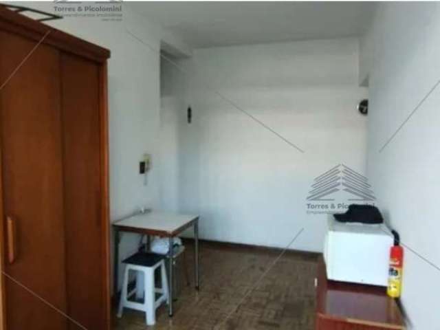 Apartamento de 51 m² a venda no Sacomã, com 1 dormitório, 1 banheiro, cozinha, sala,  lavanderia, área de serviço, 1 vaga de garagem, salão de festas