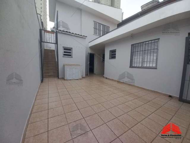 Casa para locação, na Mooca, 3 dormitórios, 2 suites, 5 banheiros, 2 vagas, edicula com entrada separada, 200m2