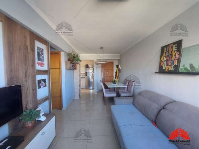 Apartamento na Vila Gustavo, com 2 Dormitórios, Sala 2 ambientes, 1 banheiro, Móveis Planejados, 1 vaga de garagem. Próximo ao Metrô Tucuruvi