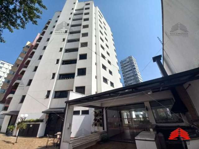 Apartamento a venda na Mooca, com 4 dormitorios, 2 suites, depensa, 3 vagas, 198m2, piscina, churrasqueira, vista livre, dep. de empregada