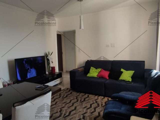 Apartamento na Mooca , com 02 dormitórios, sala ampla, cozinha, 02 banheiros, área de serviço