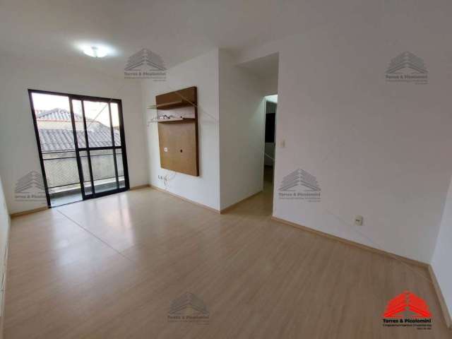 Apartamento na Móoca, 2 dormitórios com armários , cozinha planejada , sala 2 ambientes, sacada, lavanderia, banheiro social e vaga de garagem.