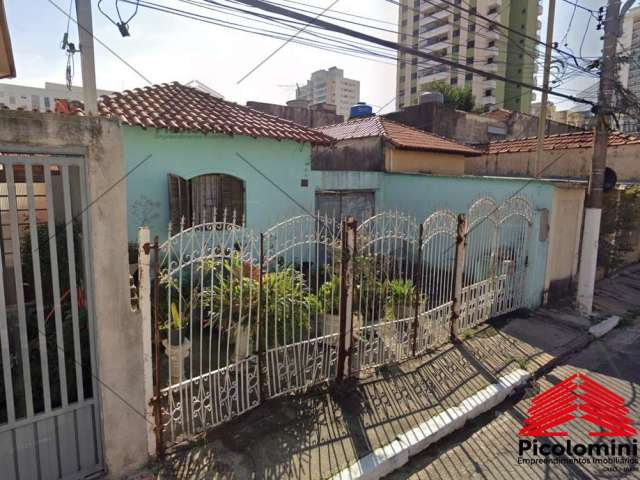 Casa antiga a venda de 176 m² no Água Rasa, 1 Dormitório, sala, cozinha, lavanderia e 1 banheiro, edícula