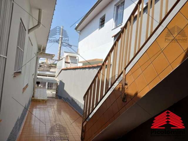 Casa Térrea à venda 135m² - Vila Oratório, 3 quartos, sala cozinha, lavanderia, quintal, 2 vagas de garagem, próximo à Rua do Oratório