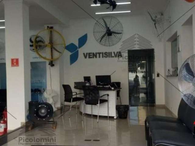 Prédio comercial a venda de 2946 m² na Mooca, 2 pavimentos com escritórios  Possui vestiários, copa, banheiros, Portaria com sala de espera