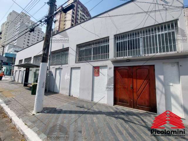 Salão comercial na Mooca de 178m² com mezanino, recepção, 3 banheiros, salão principal com 3 ar-condicionado, depósito, excelente localização.