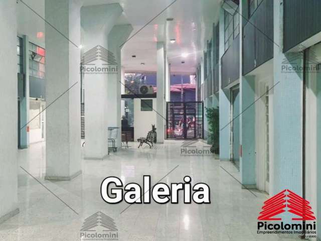 Sala em Moema, dentro da Galeria, com 01 salas, 02 banheiros, com portaria 24 horas